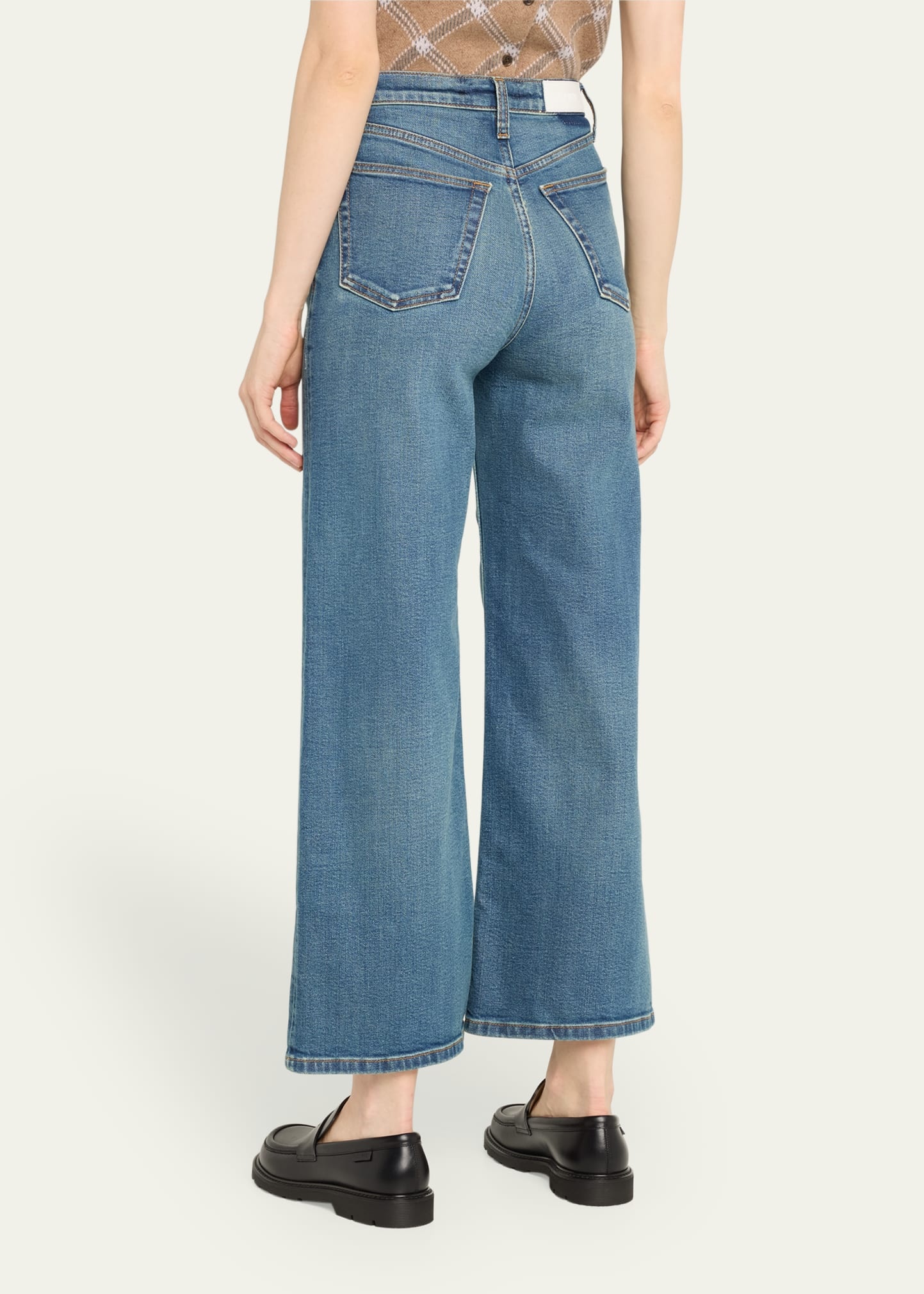 High Rise Wide-Leg Cropped Jeans - 3