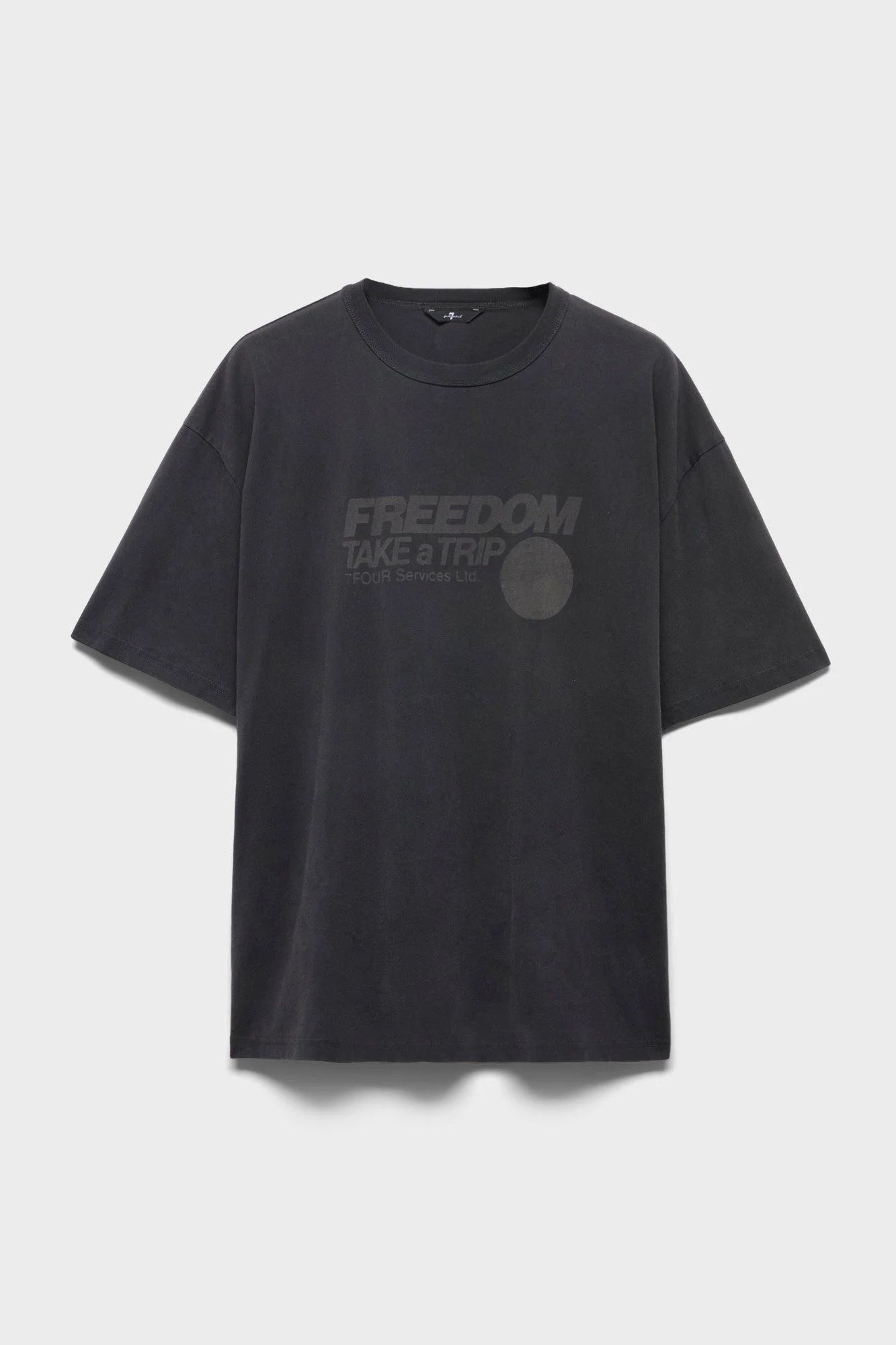 SHORT SLEEVE GRAPHIC TEE - 1