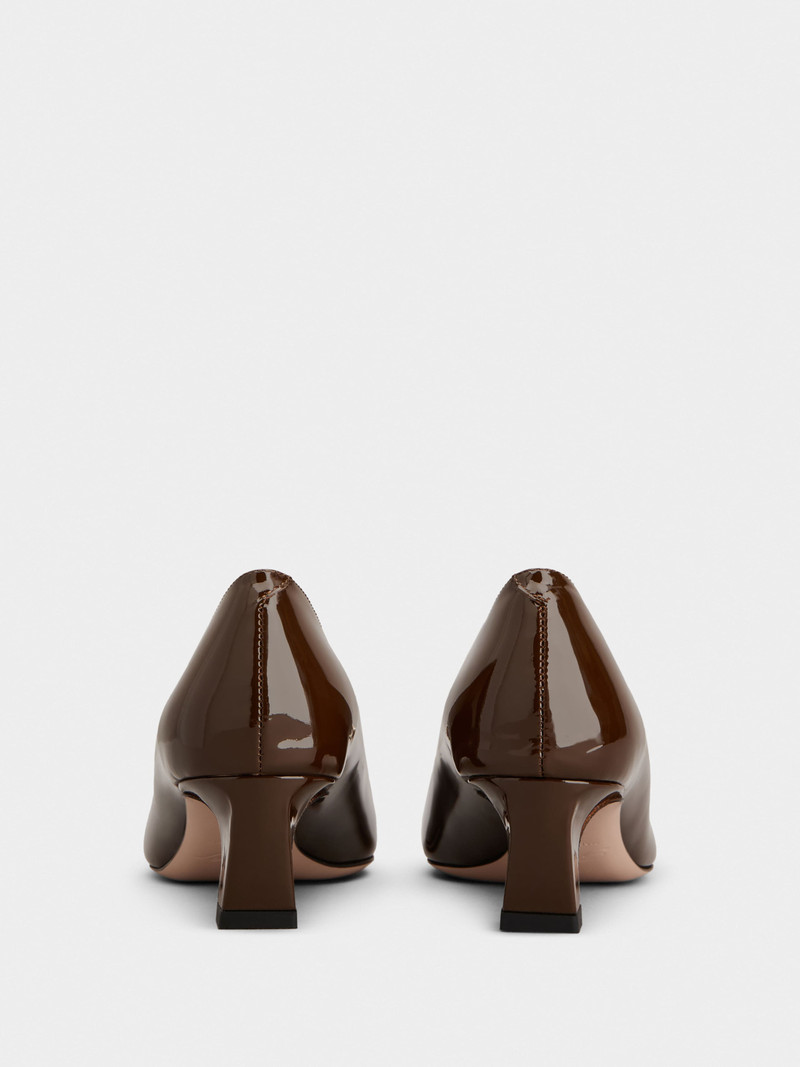 Roger Vivier Trompette Pumps in patent leather outlook