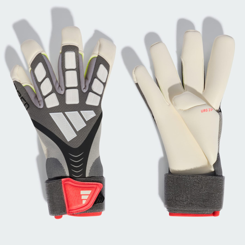 PREDATOR GOALKEEPER GLOVE PRO HYBRID STRAP 1
