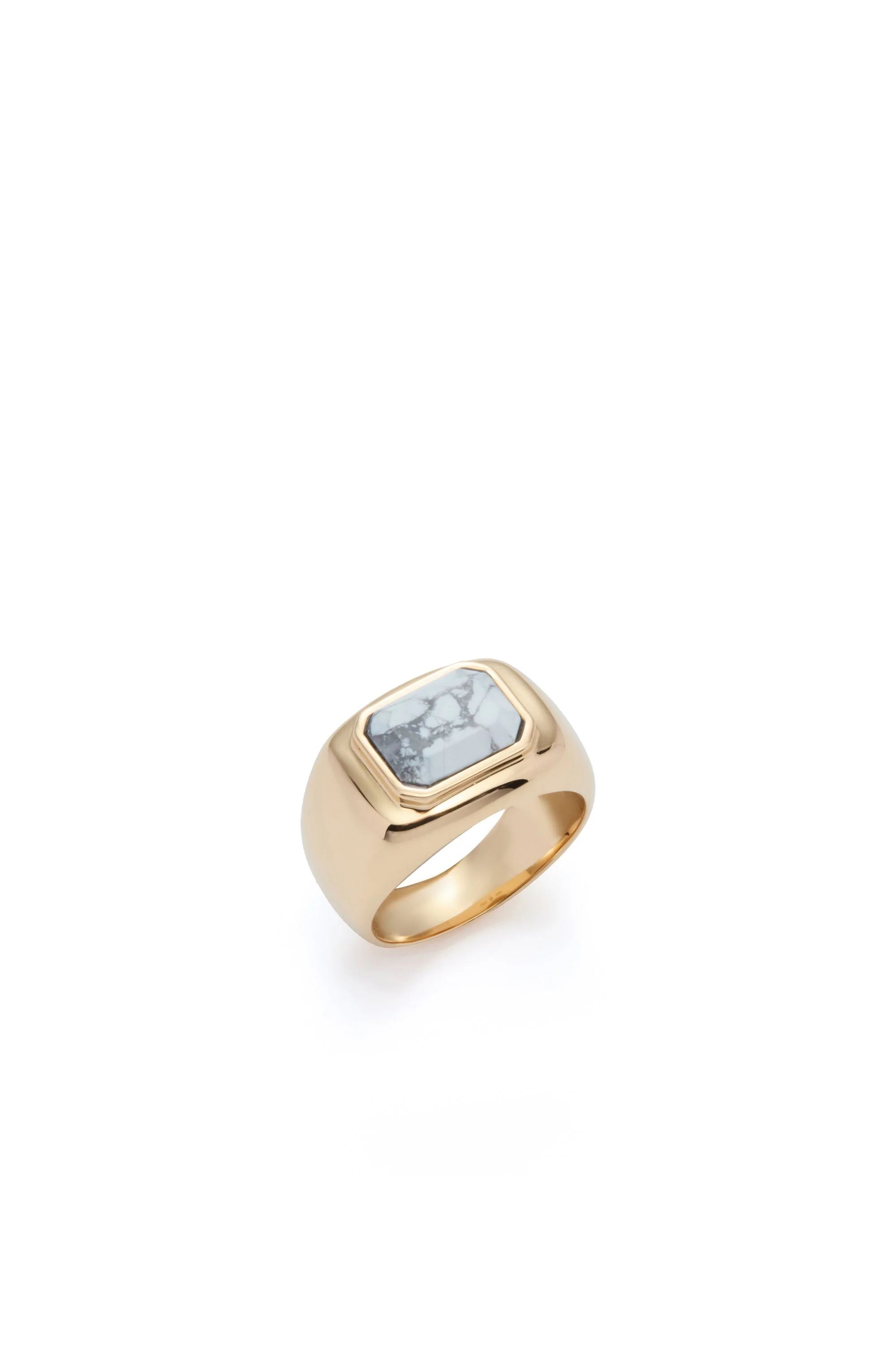 Large Ring 18k Gold & Howlite Stone - 1