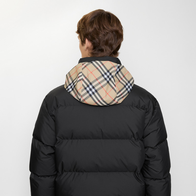 Burberry Checker-tape Snowdon Puffer Jacket outlook