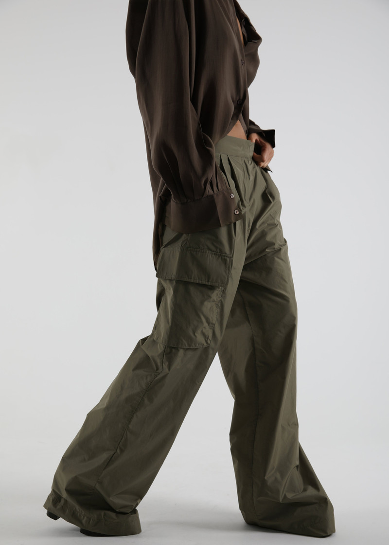 Koa Cargo Pants - Khaki 3