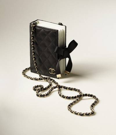 CHANEL Card Holder with Chain outlook