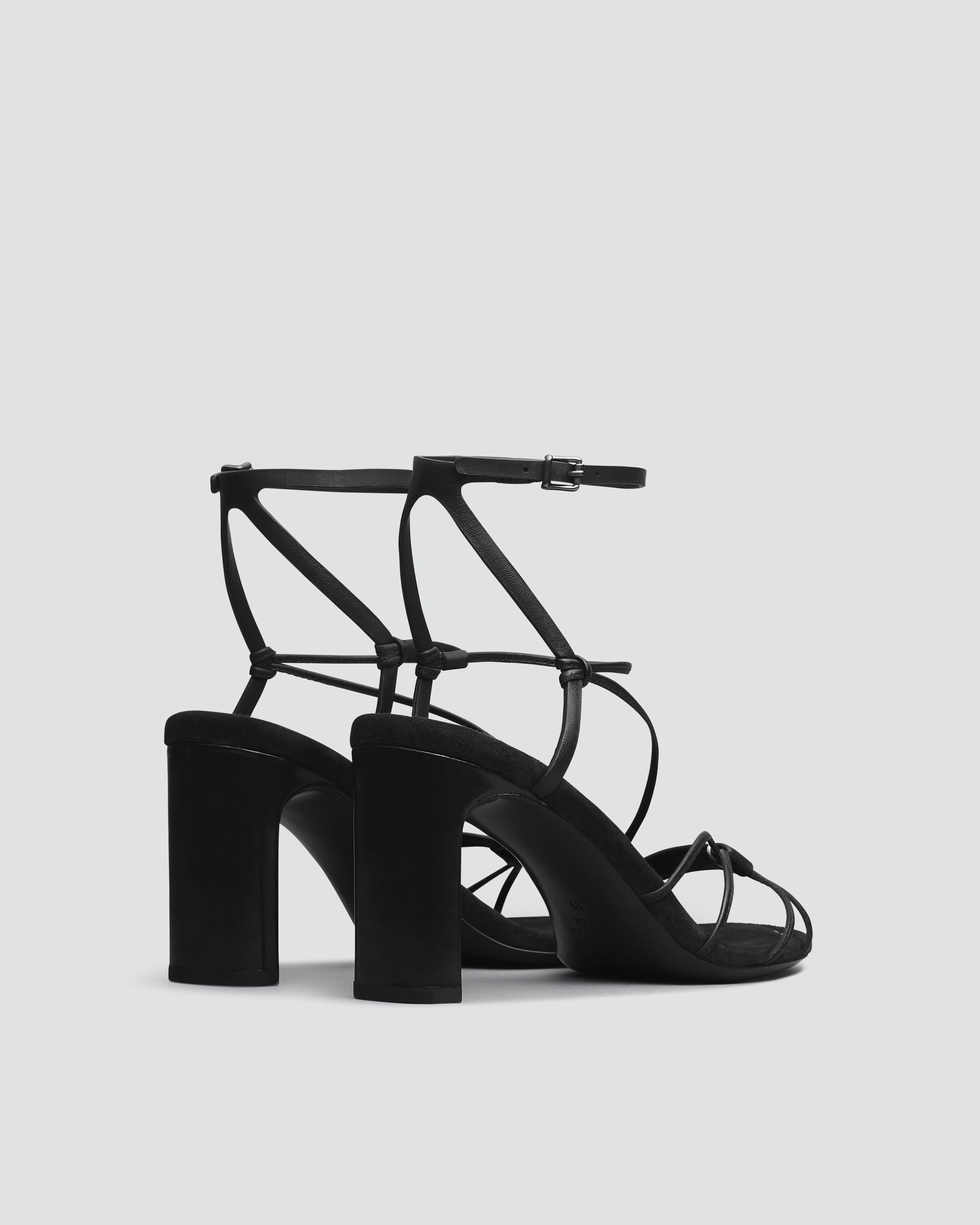 Vossen Sandal - Leather
Heeled Sandal - 3