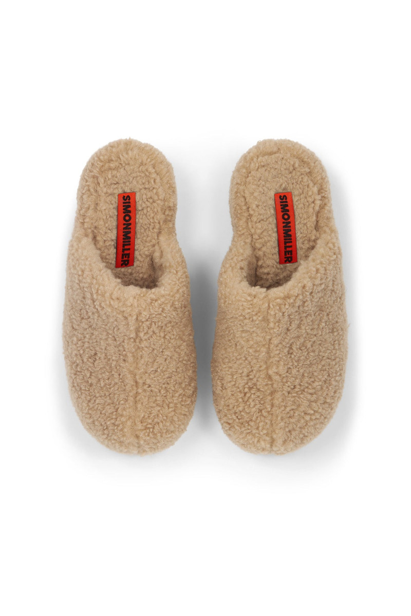 SIMONMILLER Bubble Clog in Caramel Shearling outlook