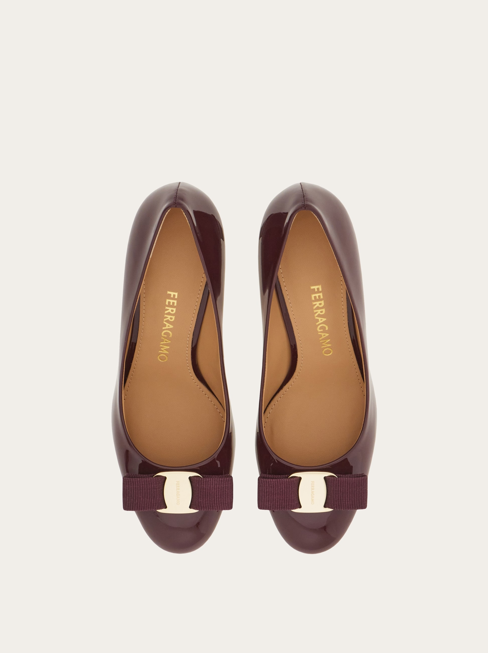 Vara bow pump shoe - 3