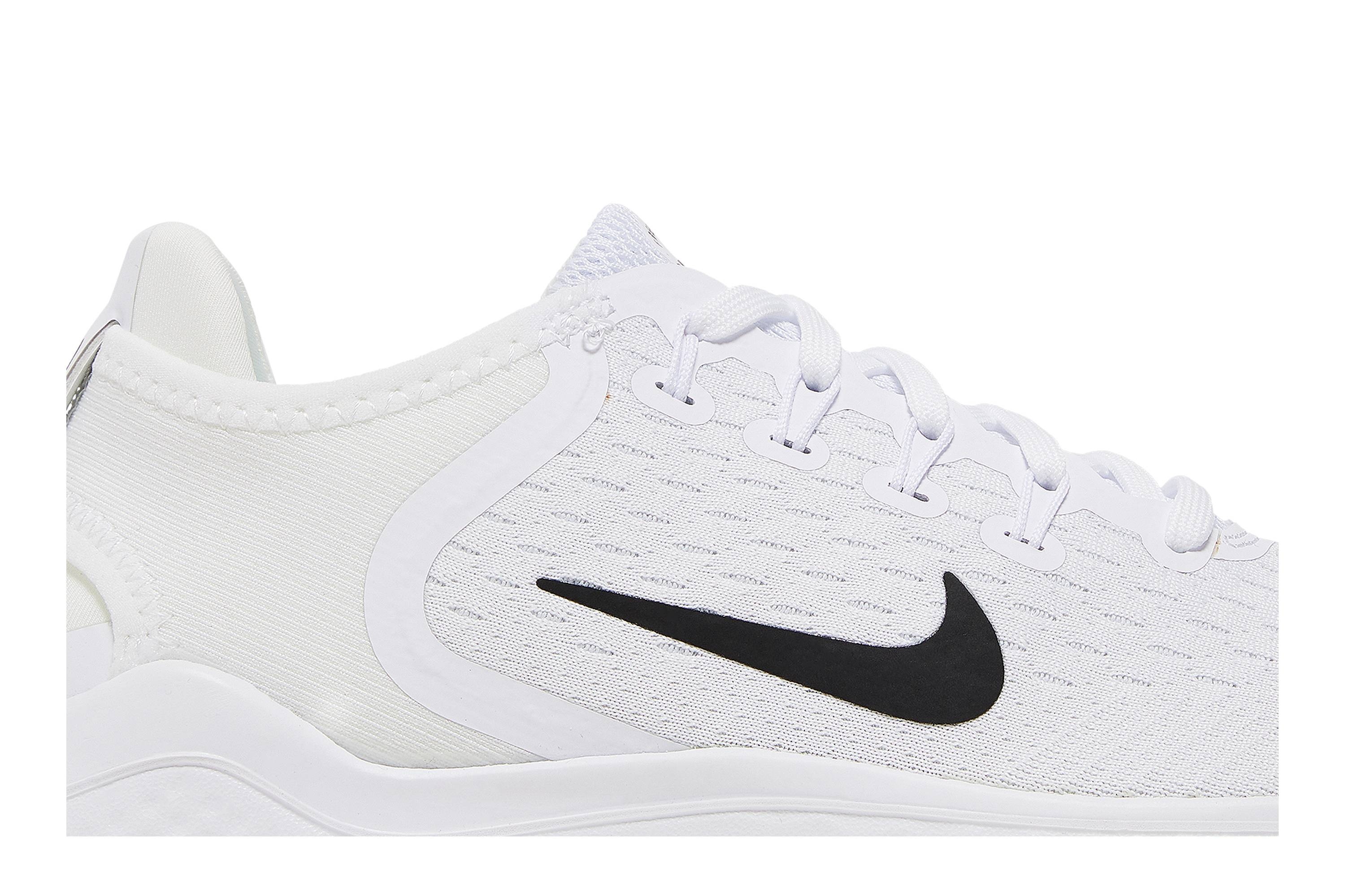 Wmns Free RN 2018 'White Black' - 2