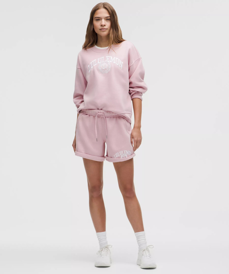 lululemon Scuba Mid-Rise Oversized Short 7" *Graphic outlook