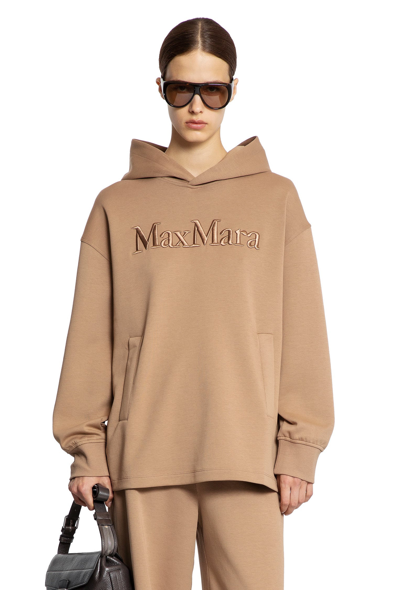 Oversized-Logo-Hoodie - 5