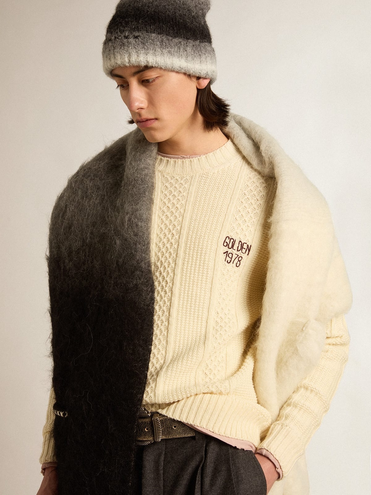 Golden Goose Round-neck sweater in wool with embroidery on