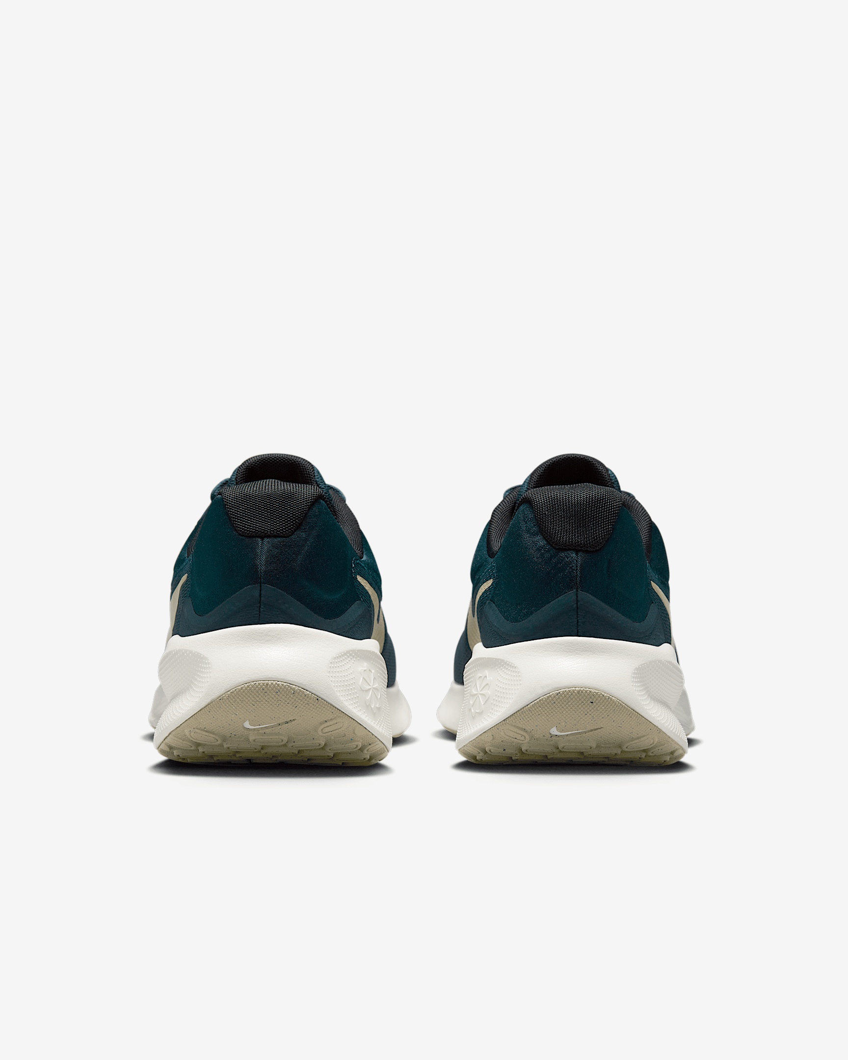 Nike Revolution 7 Men's Road Running Shoes - 6