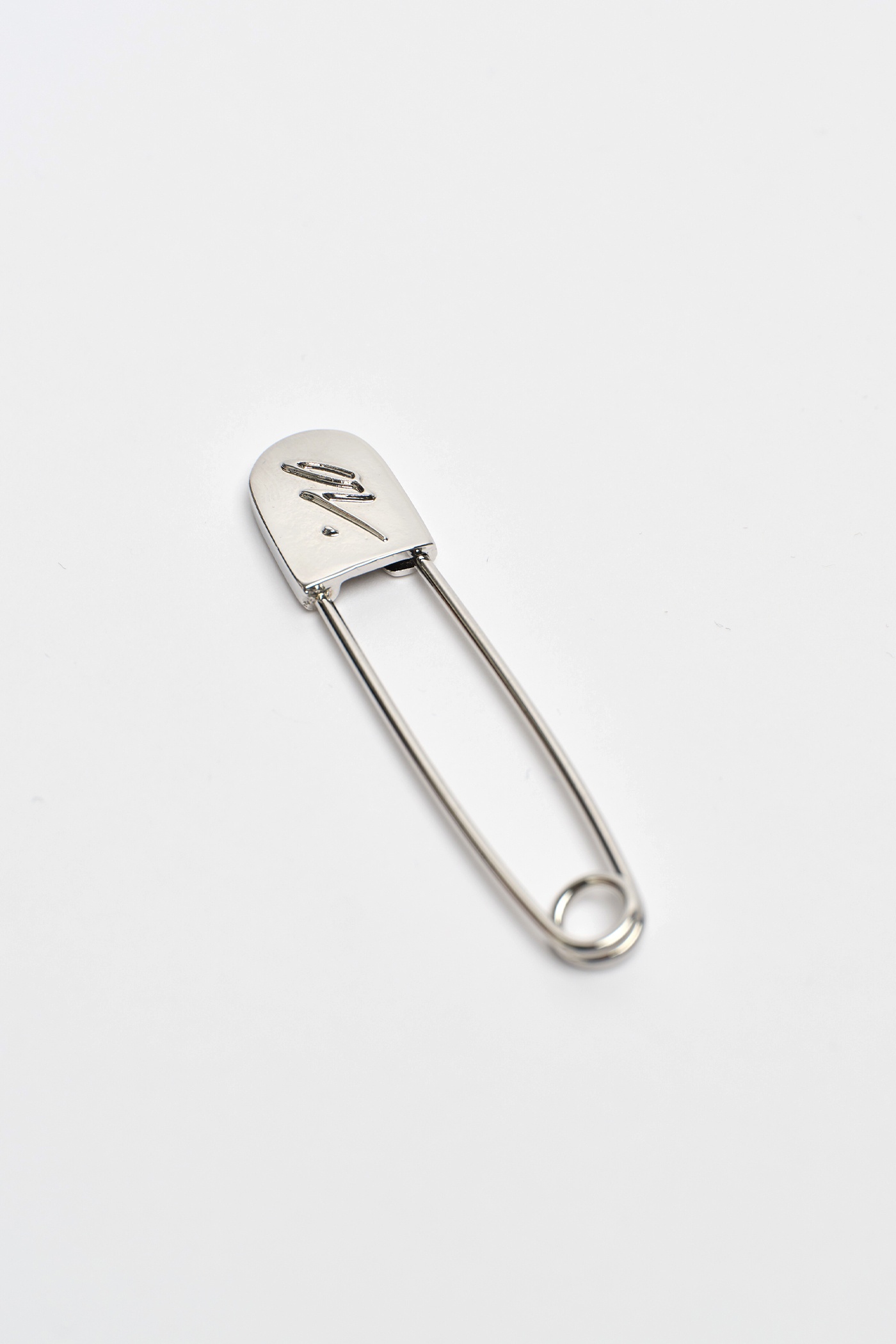 Safety Pin Big Silver Nickel - 1