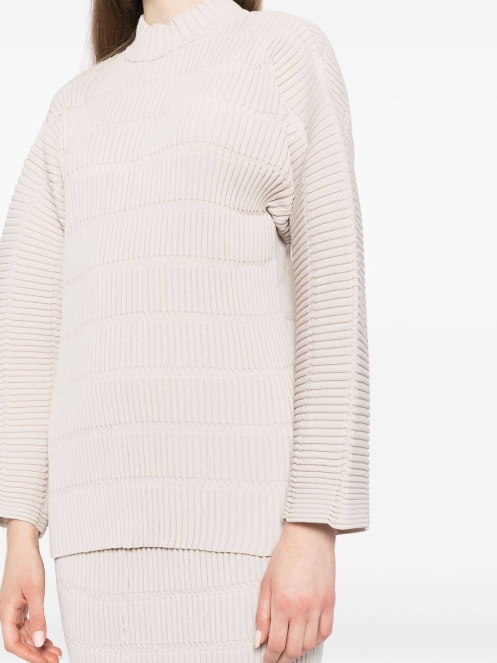 Jiggly jumper - 5