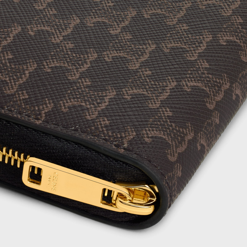 Large zipped wallet in Triomphe Canvas 5