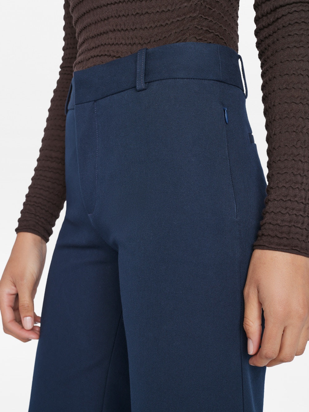 Le Crop Palazzo Trouser in Navy - 8