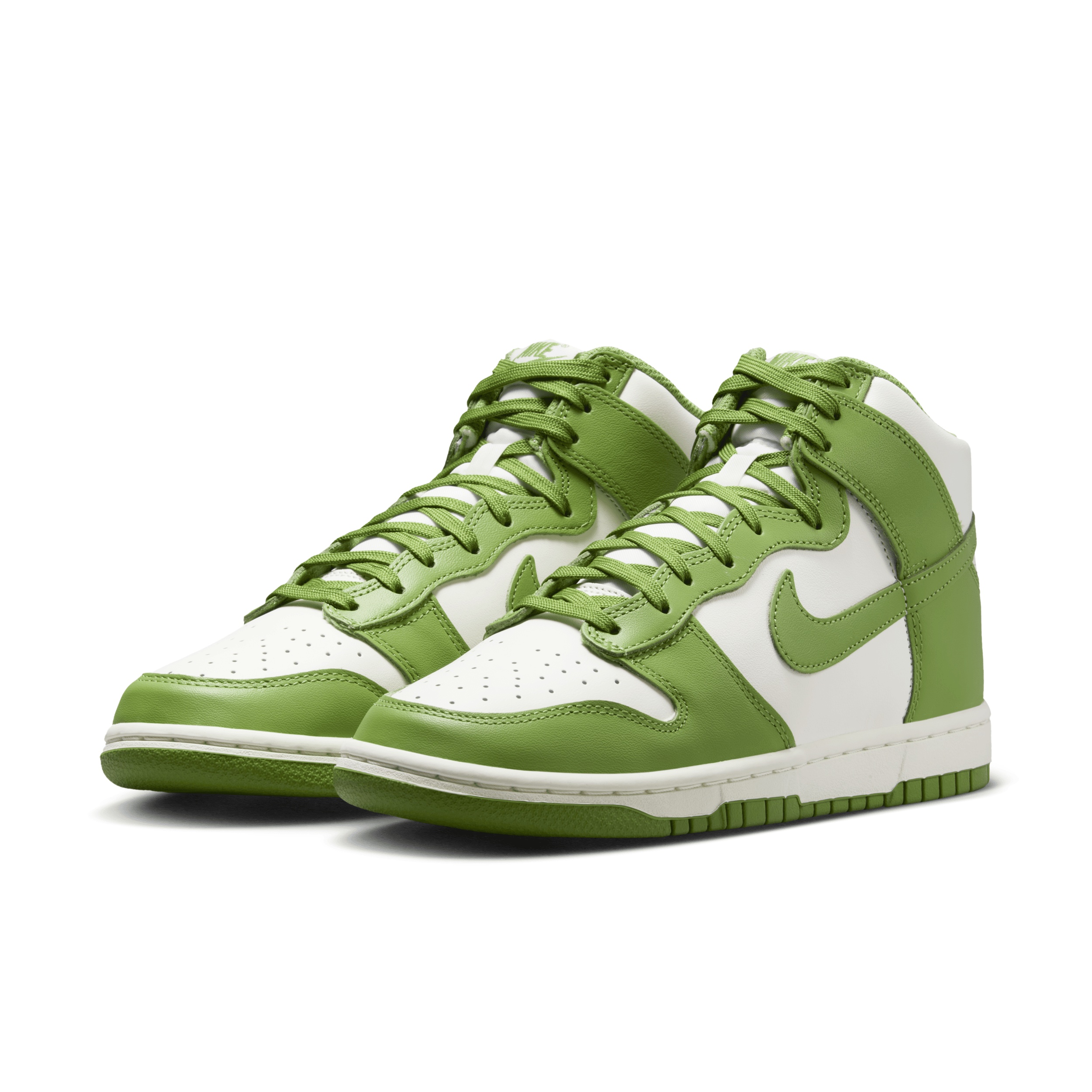 Nike Women's Dunk High Shoes - 5