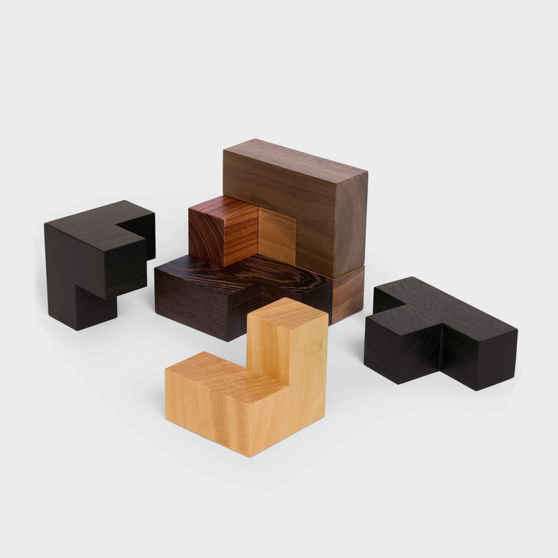 Puzzle cube in wood and natural calfskin case 3