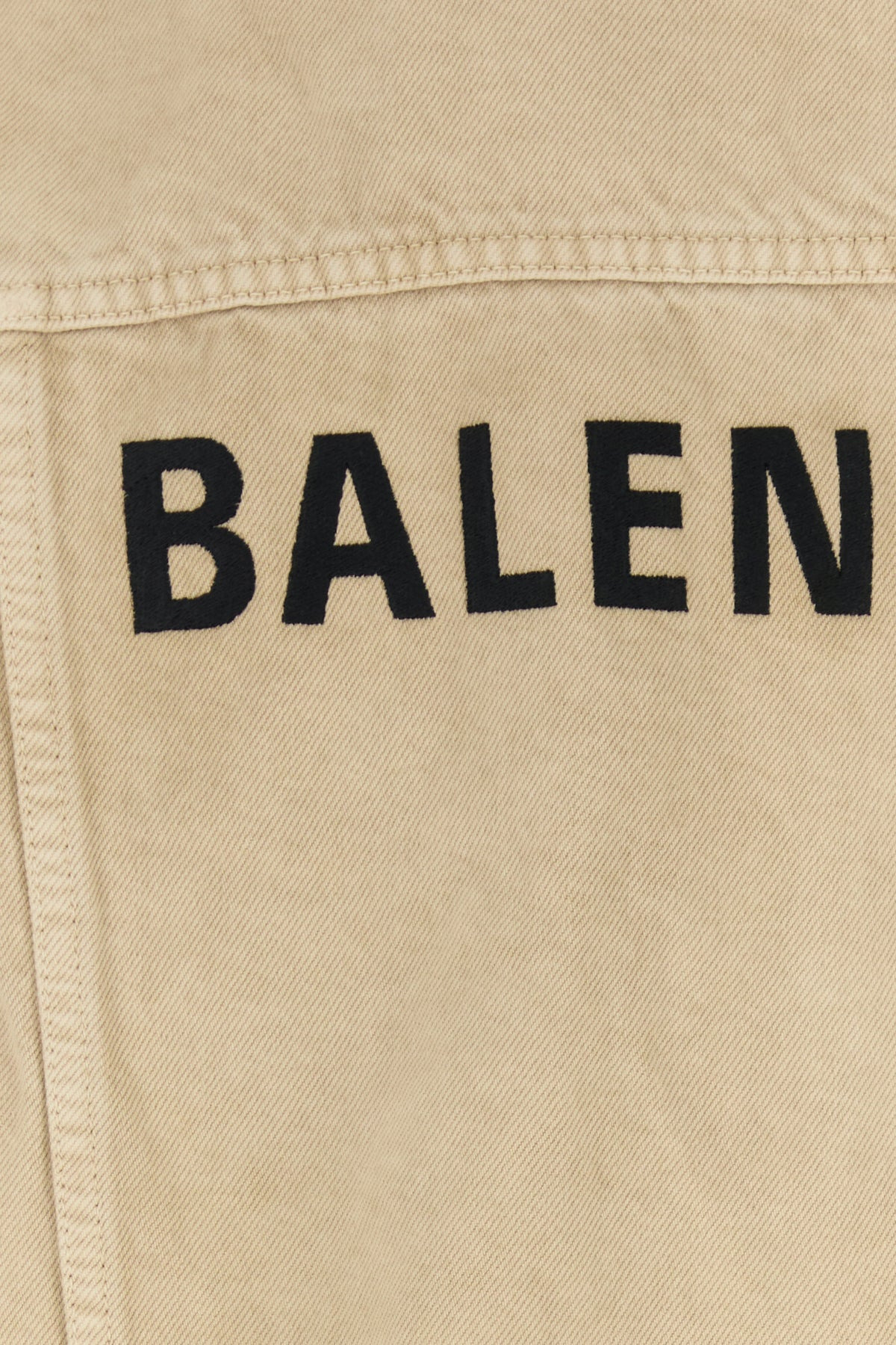Beige denim jacket - 3