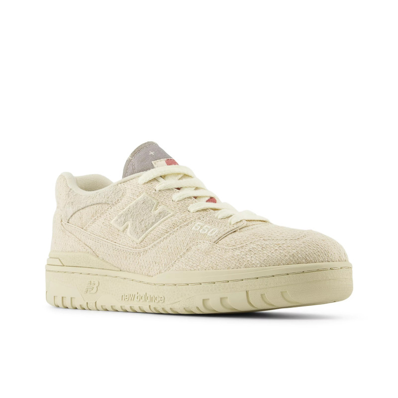 New Balance 550 outlook