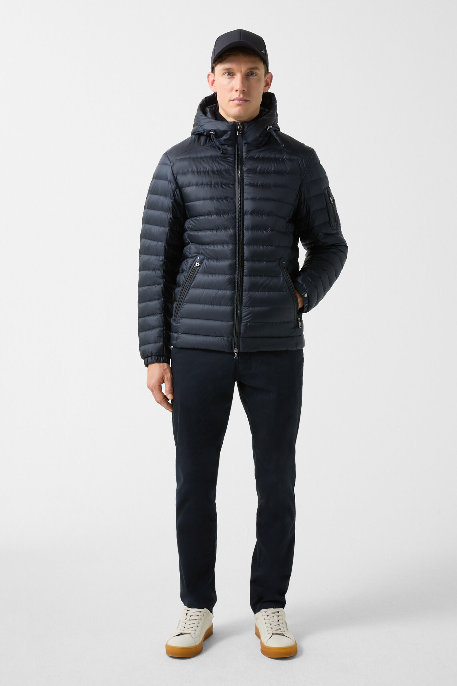 Loke lightweight down jacket in Navy blue - 4