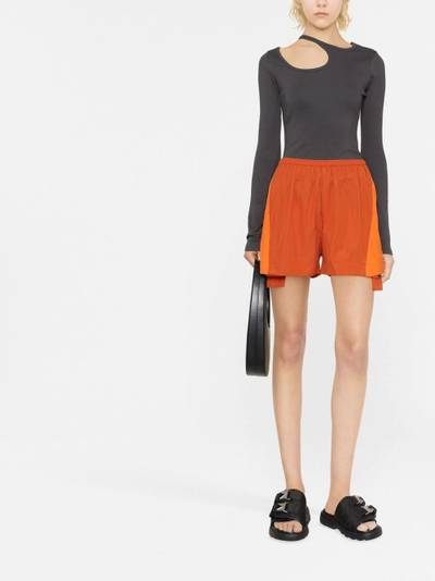 Y-3 high-waisted shorts outlook