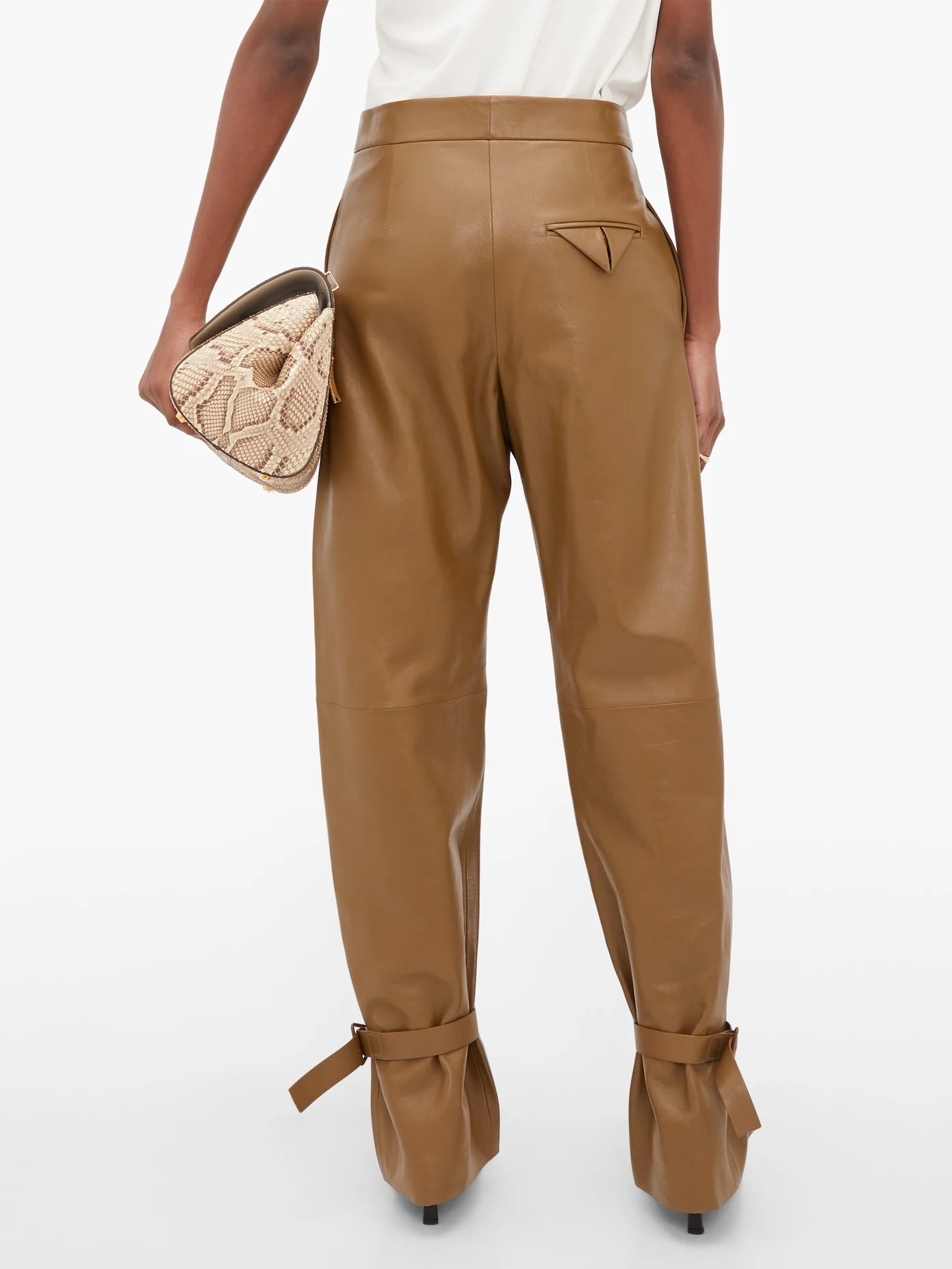 Cuffed ankle wide-leg leather trousers - 5