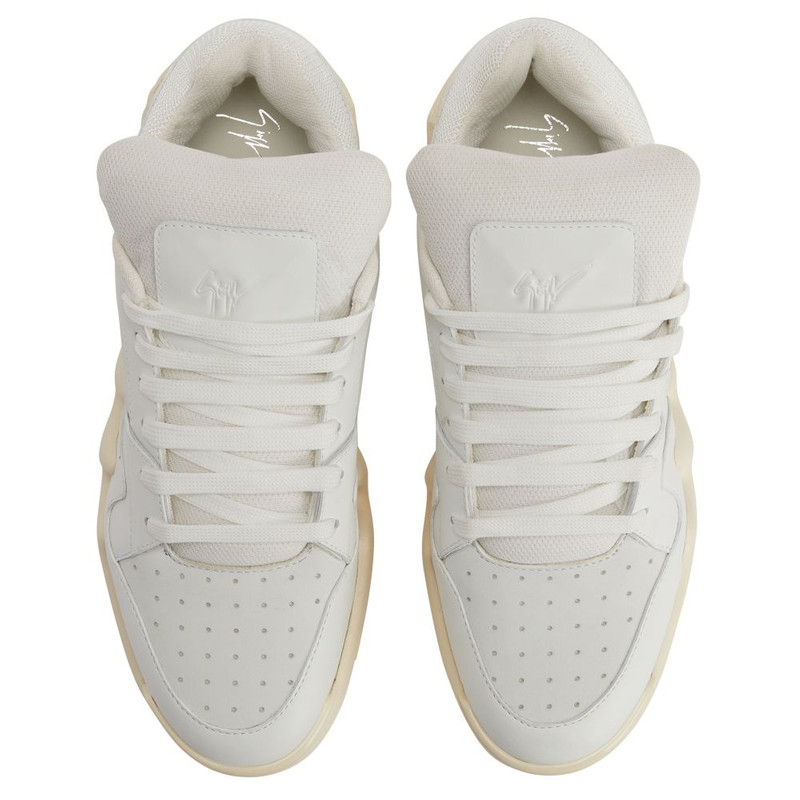 Talon 4