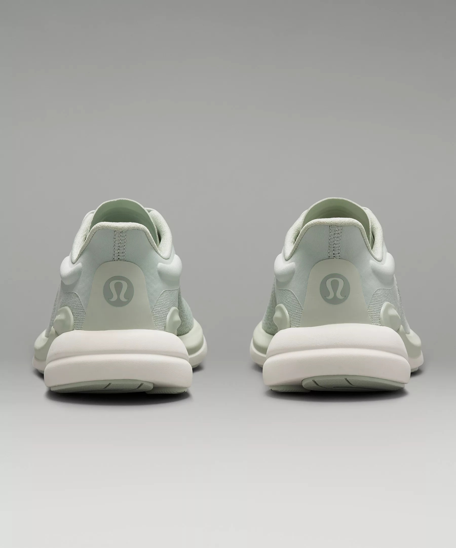 chargefeel 2 Low Women's Workout Shoe - 6