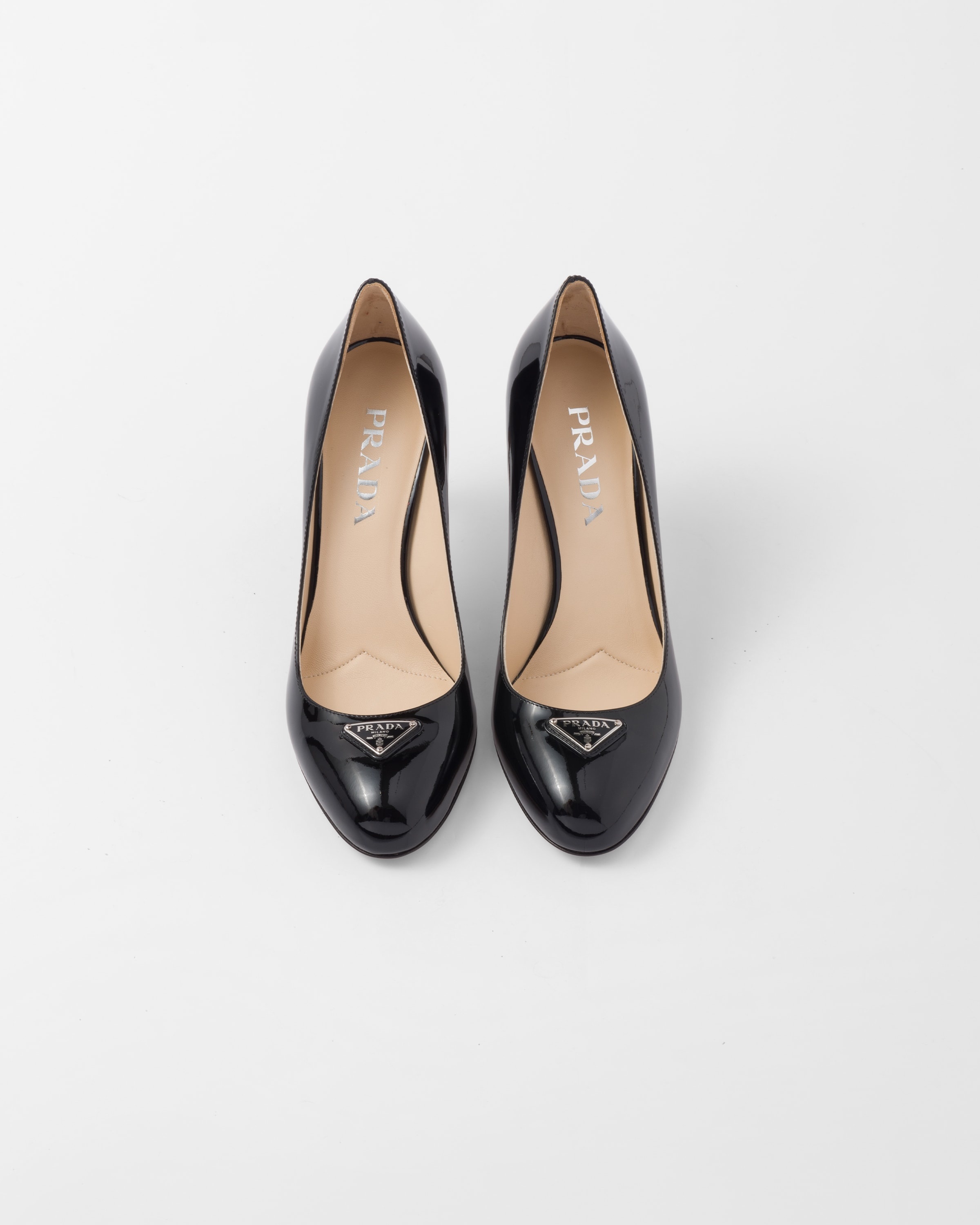 Patent leather pumps - 4