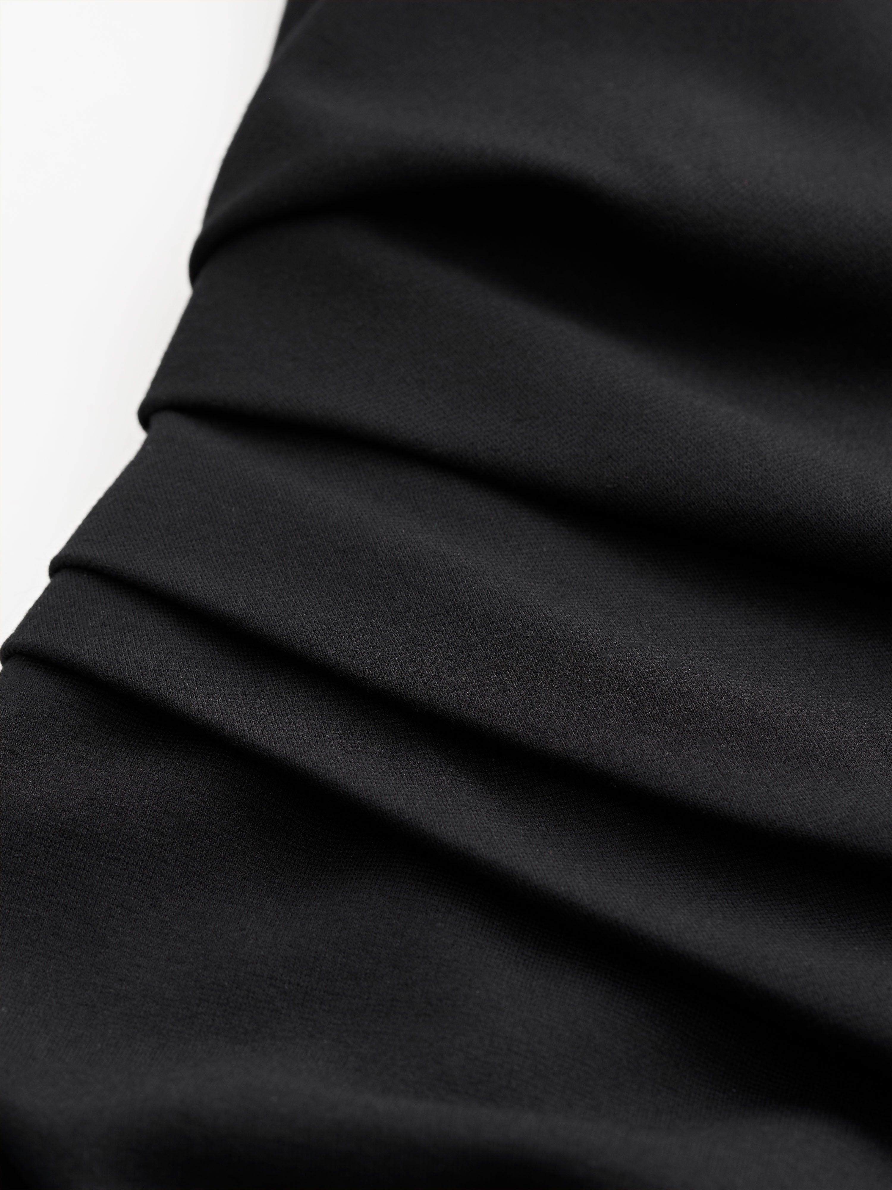 Izlo Slim-fit Dress - 6
