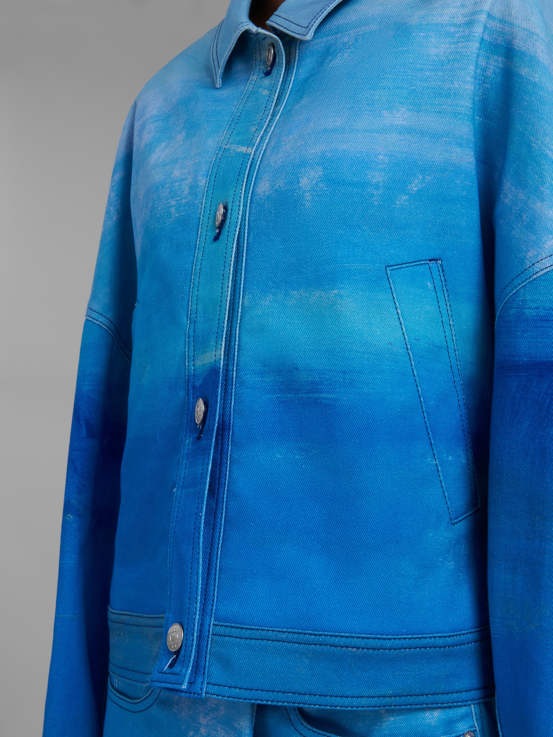 BLUE COTTON DRILL JACKET WITH NOTTE GIORNO PRINT - 5