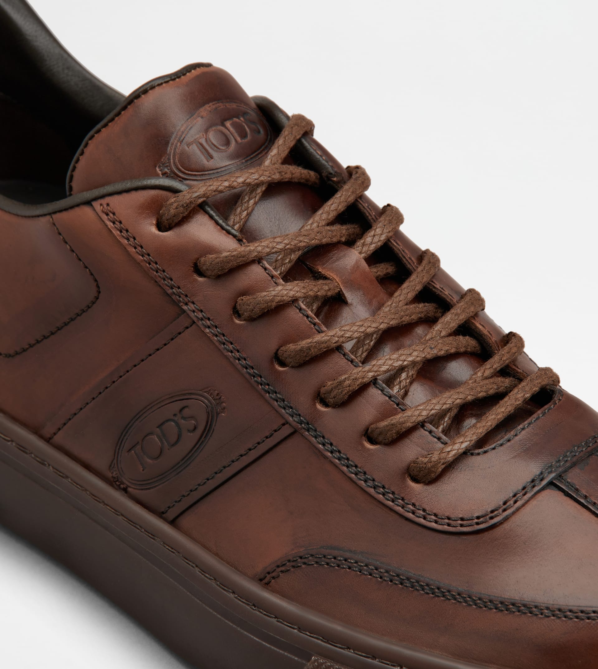 SNEAKERS IN LEATHER - BROWN - 5