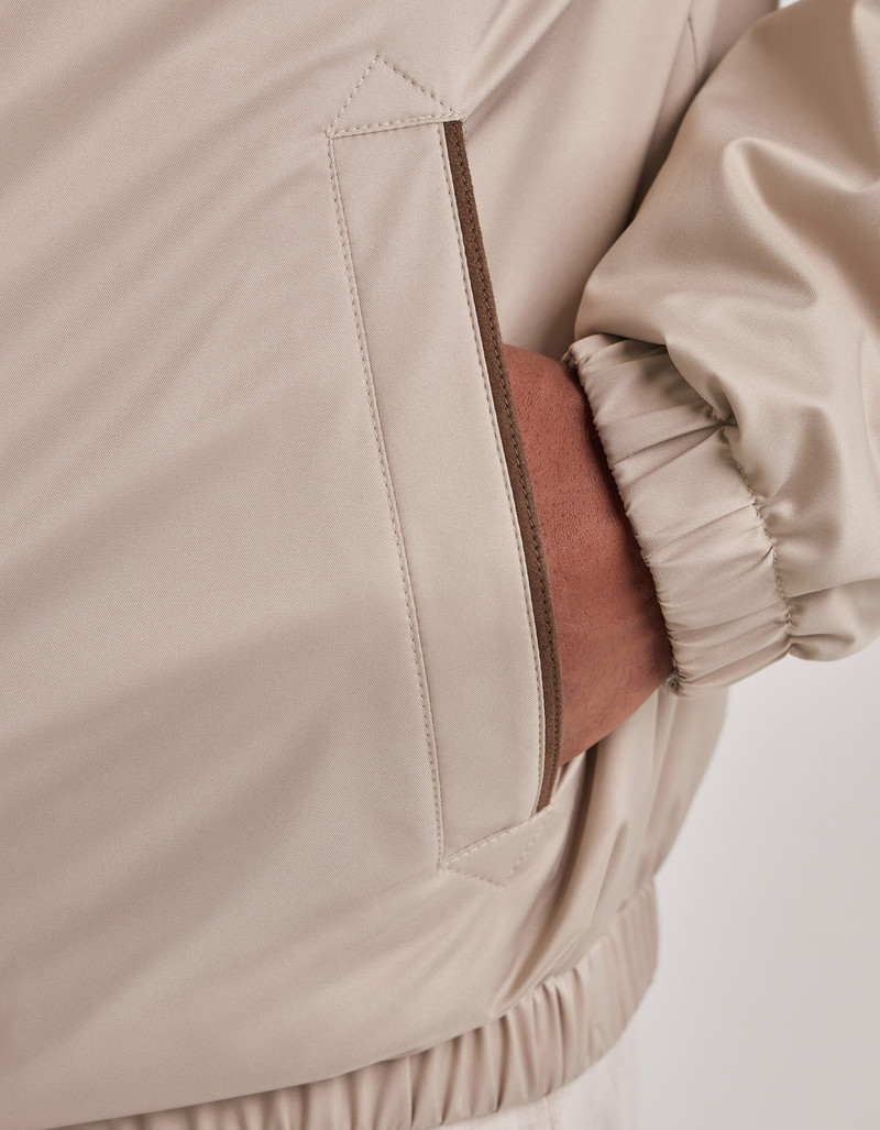 CARAMEL MIXED-MATERIAL ULTRALIGHT SUEDE BOMBER JACKET WITH KNIT INSERTS 102
