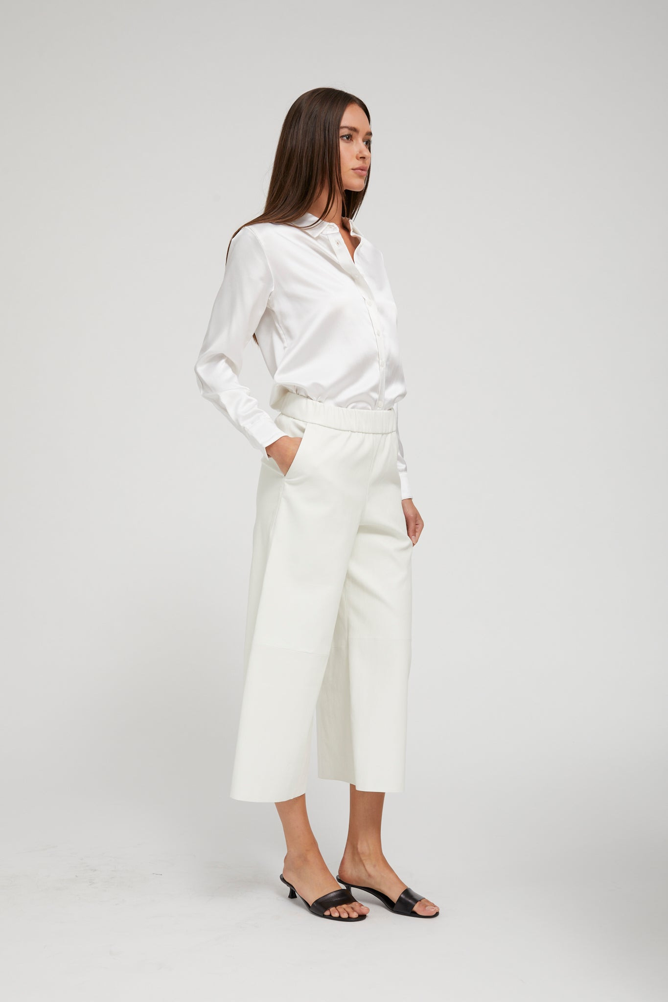 PEARL SILK FITTED BUTTON DOWN - 4