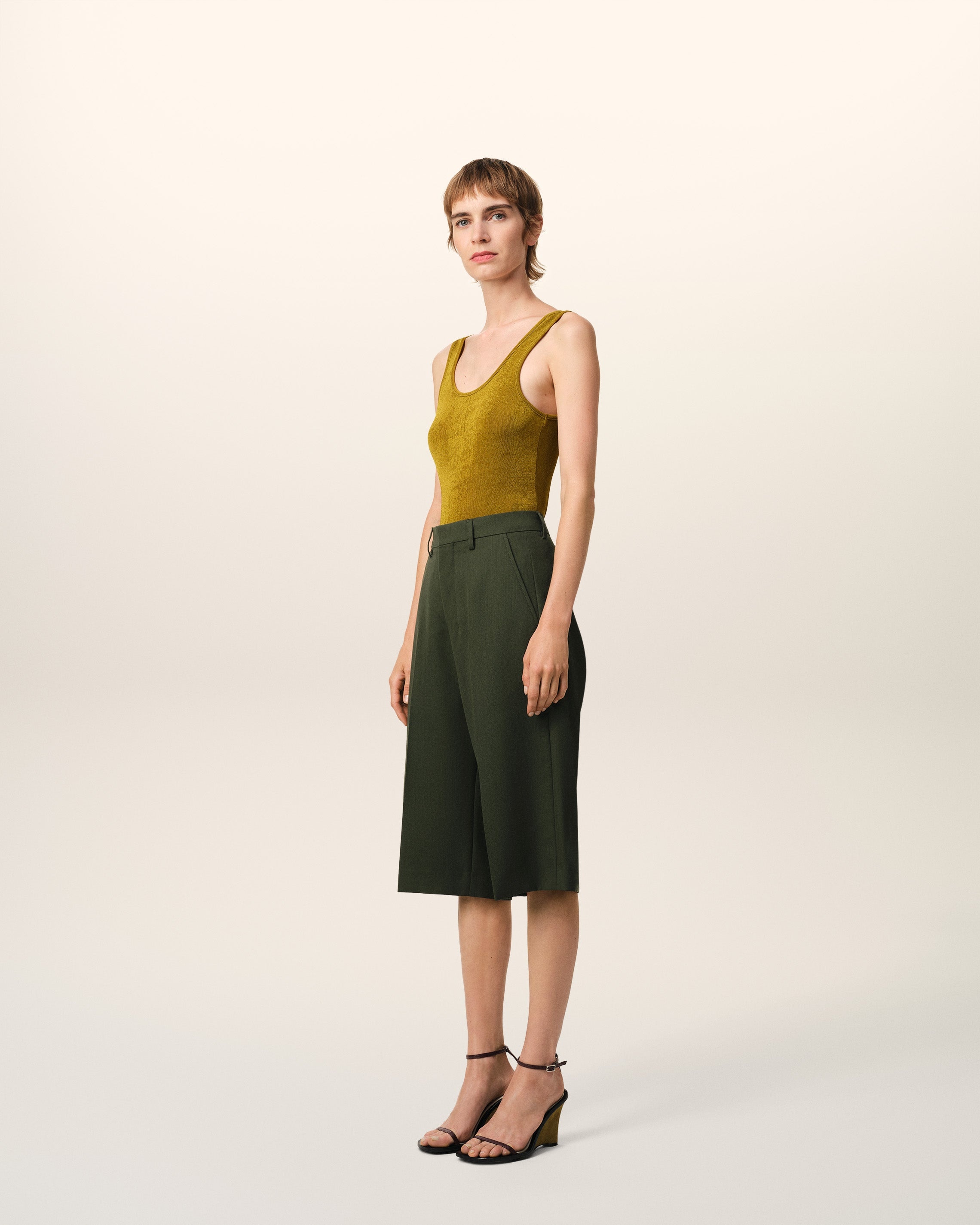 GREEN WOOL WIDE BERMUDA - 6