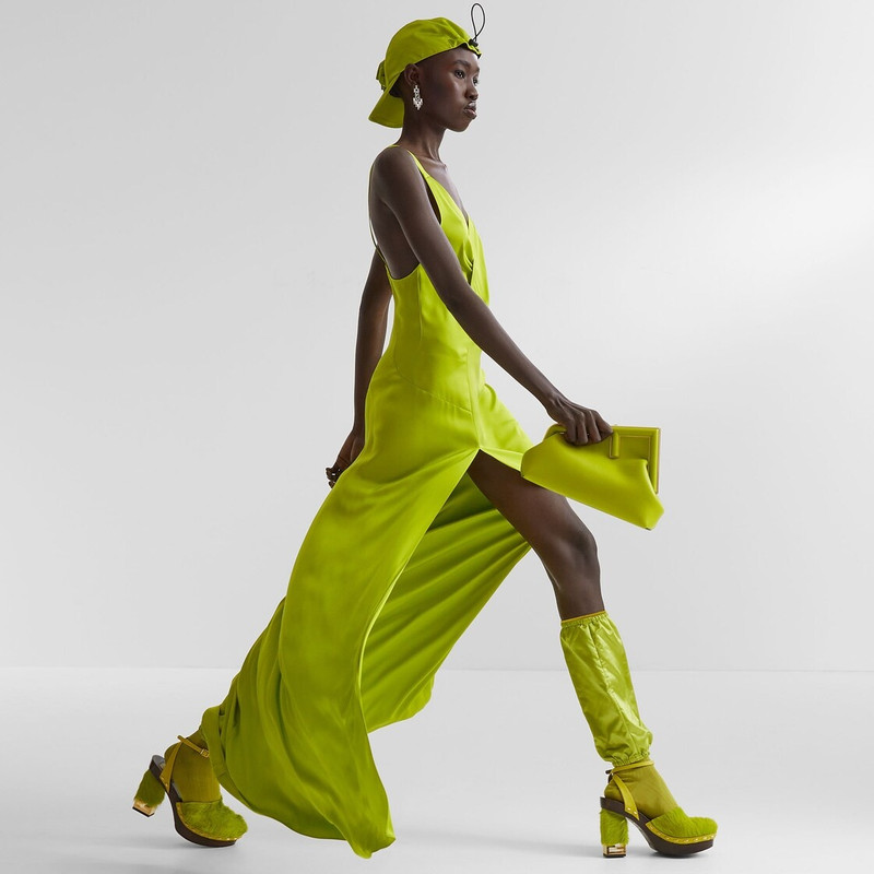 FENDI Fendi First Midi outlook