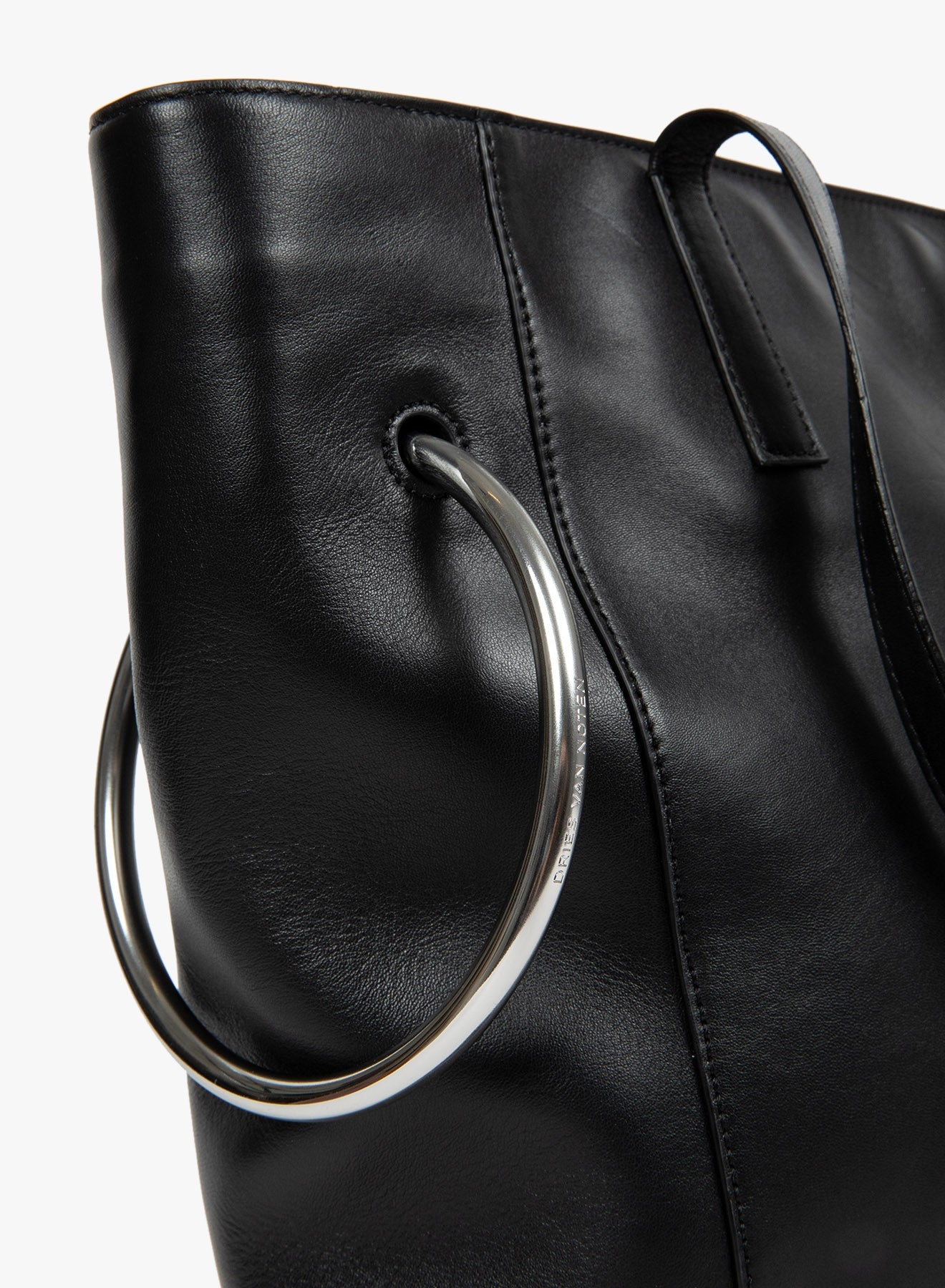 LARGE RING TOTE 3