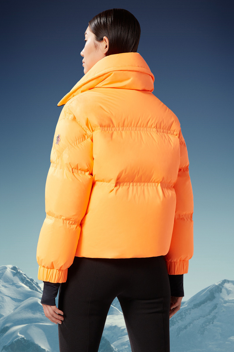Cluses Short Down Jacket 5