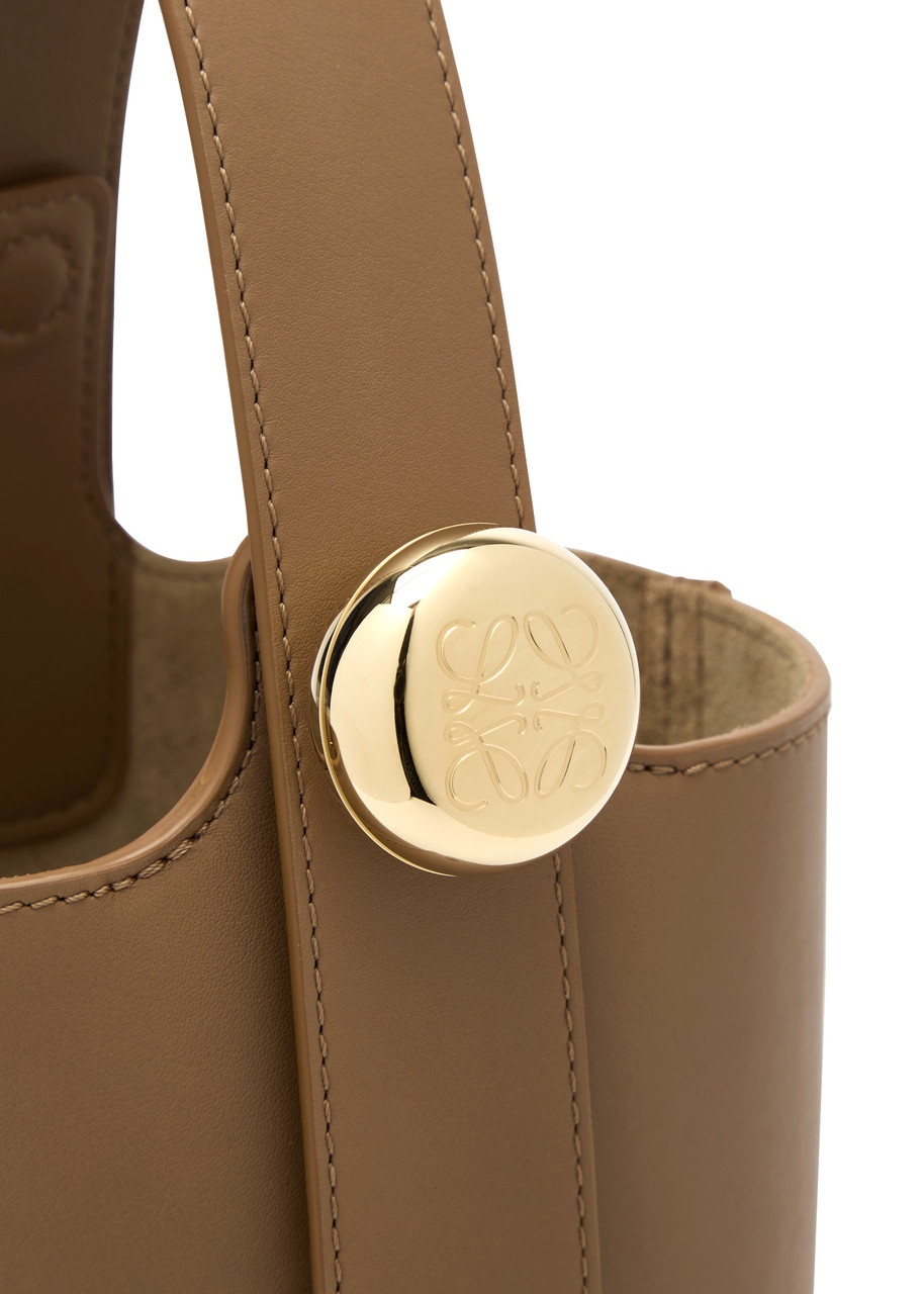 Loewe Pebble Mini Leather Bucket bag - 3
