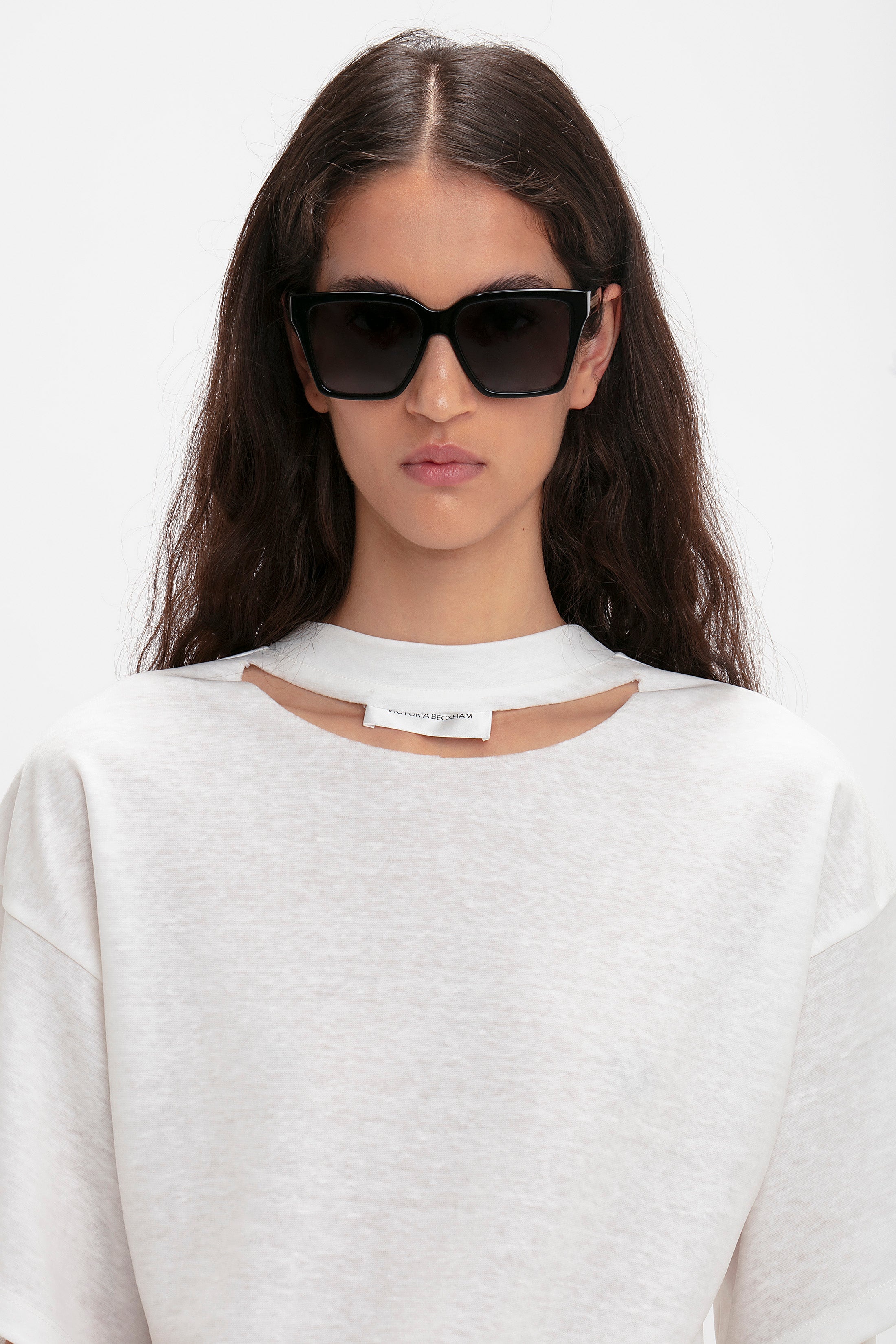 Soft Square Frame Sunglasses In Black - 3
