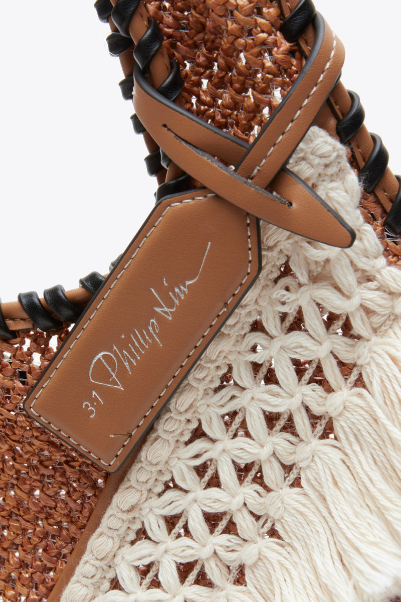 Raffia Fringe Market Tote 4