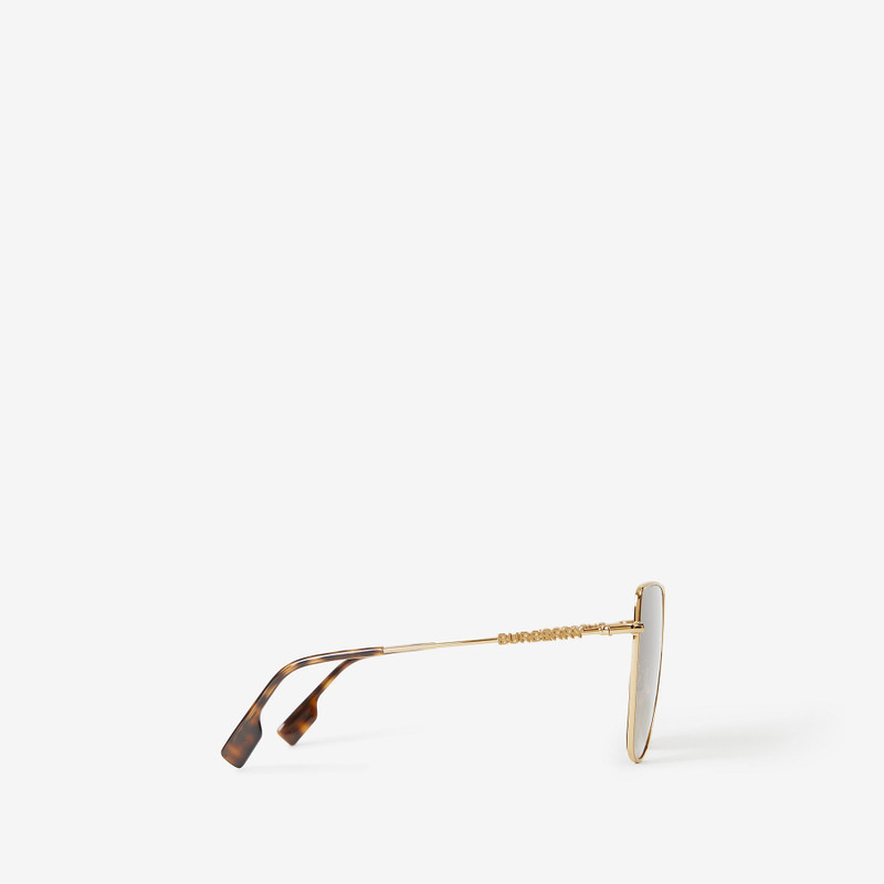 Burberry Oversized Cat-eye Frame Sunglasses outlook