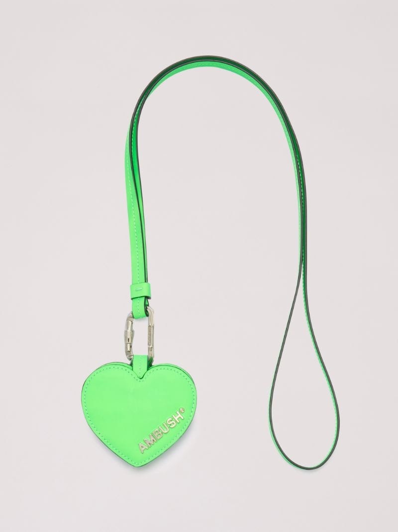 Heart Airpods Case - 1