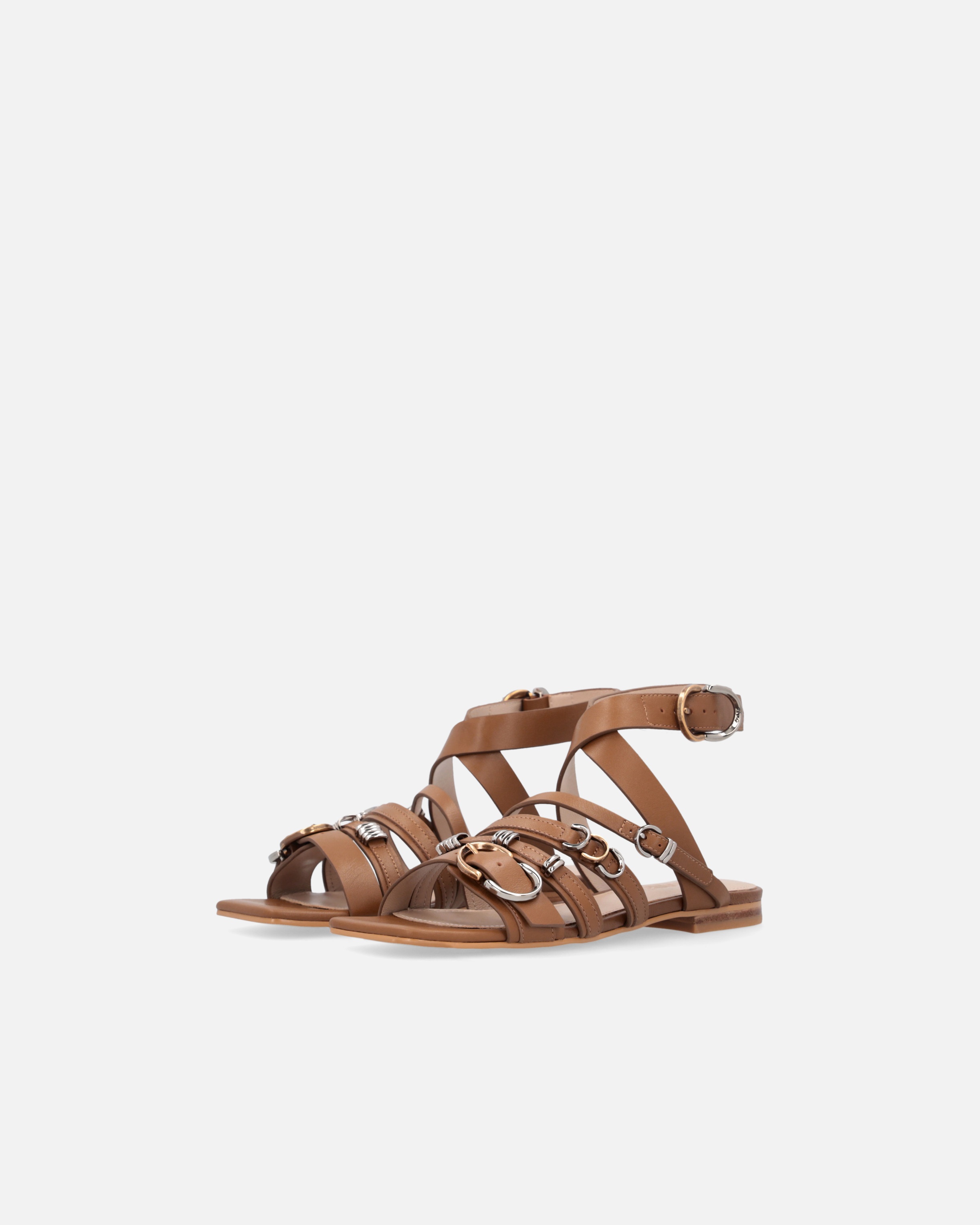 FLAT SANDALS WITH BRAIDED STRAPS AND METALLIC DETAILS - 6