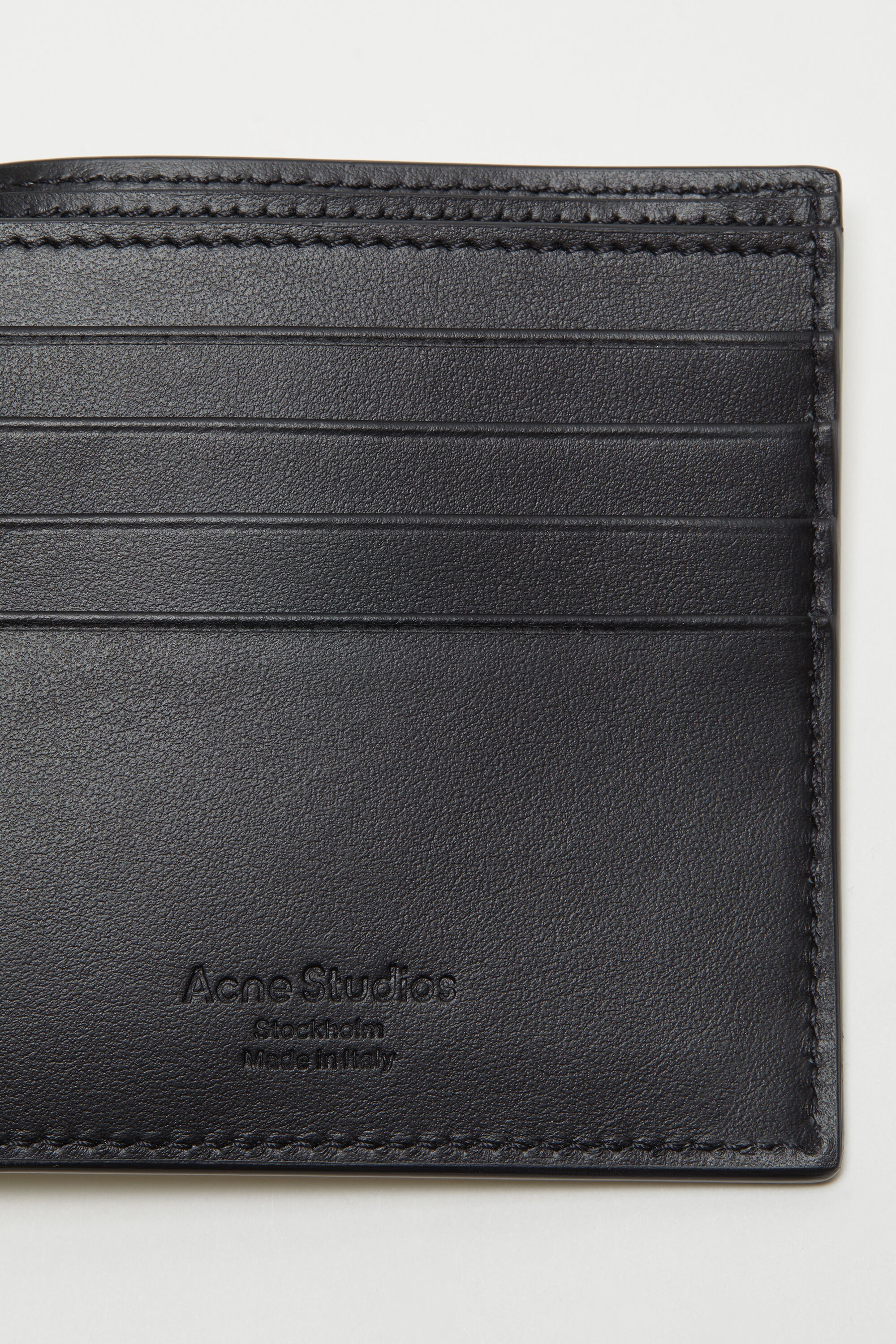 Folded leather wallet - White - 5