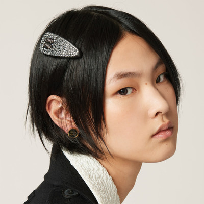Miu Miu Duchesse hair clip outlook