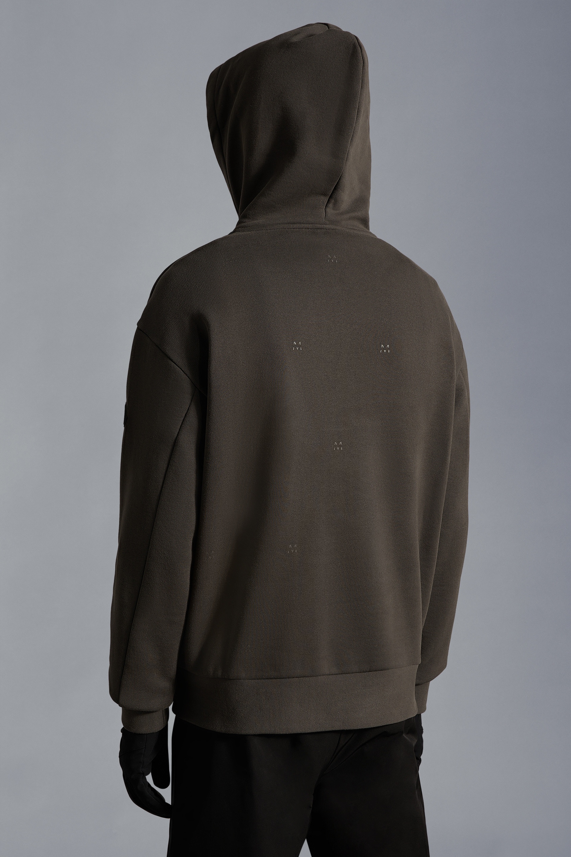 【関税/送料無料】MONCLER*Graphic Printed Long-Sleeved Hoodie Moncler logo-embroidered Cotton Hoodie | Black | FARFETCH