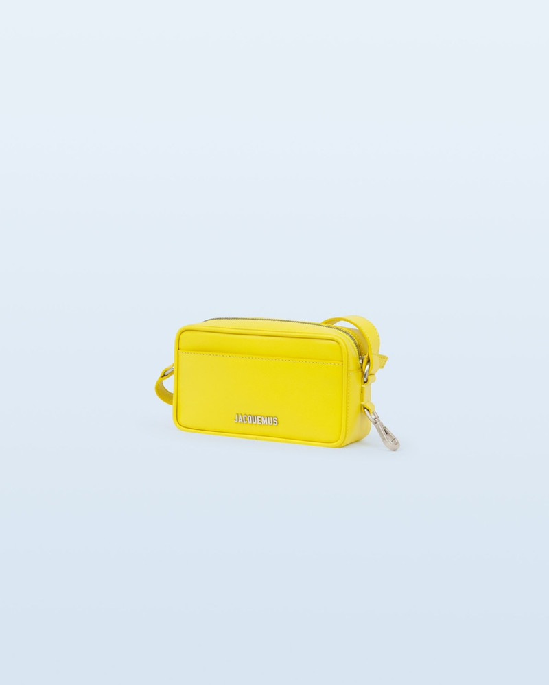 JACQUEMUS Le Baneto outlook