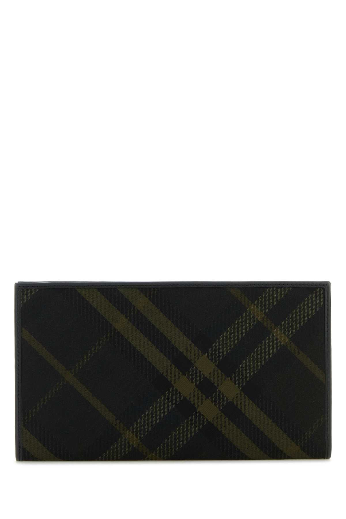 Burberry Men Printed E-Canvas Wallet - 3